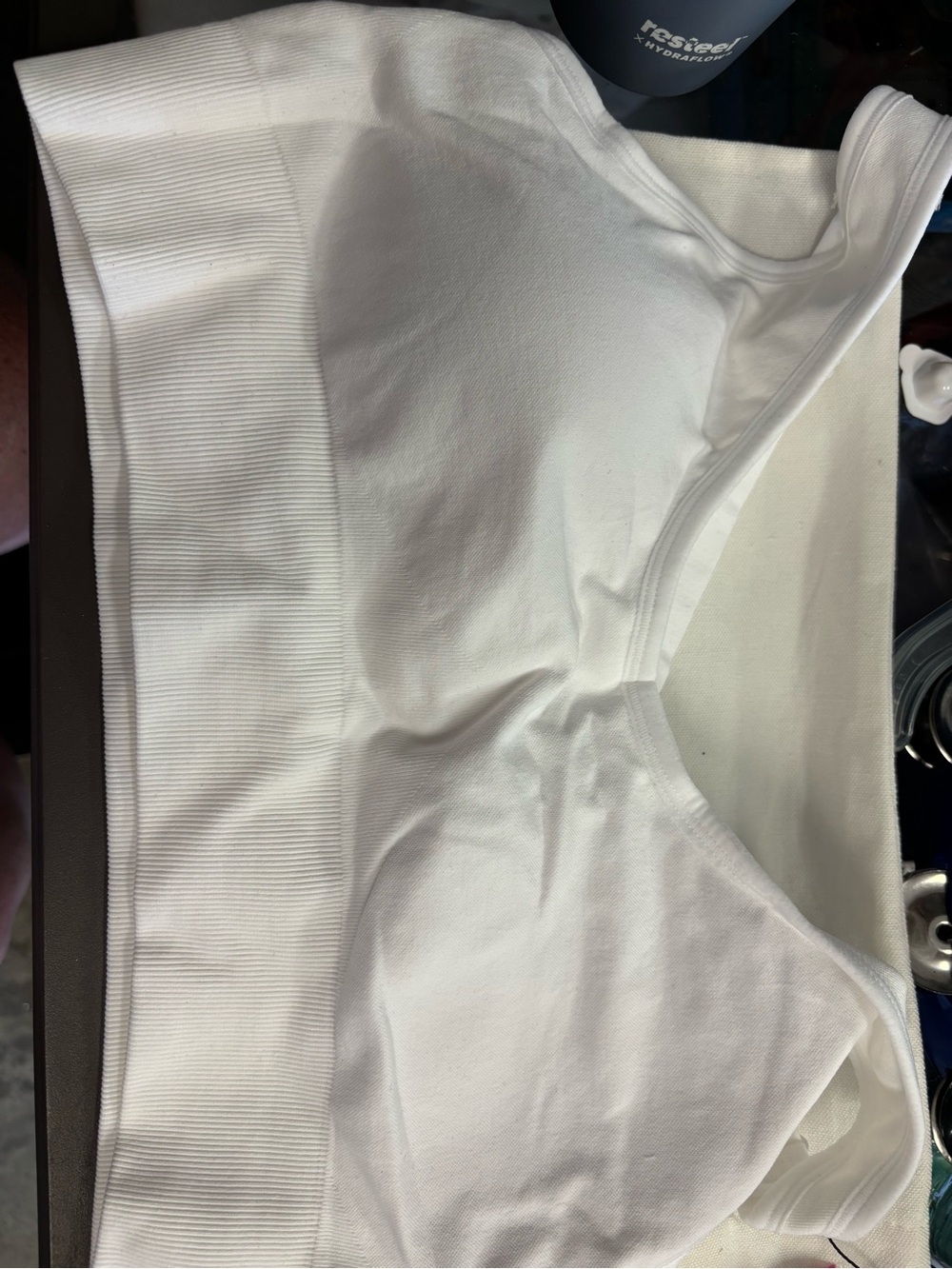 Seamless White Women's sports Bra size xl
